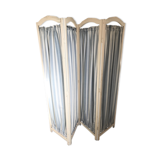 Wood and fabric screen