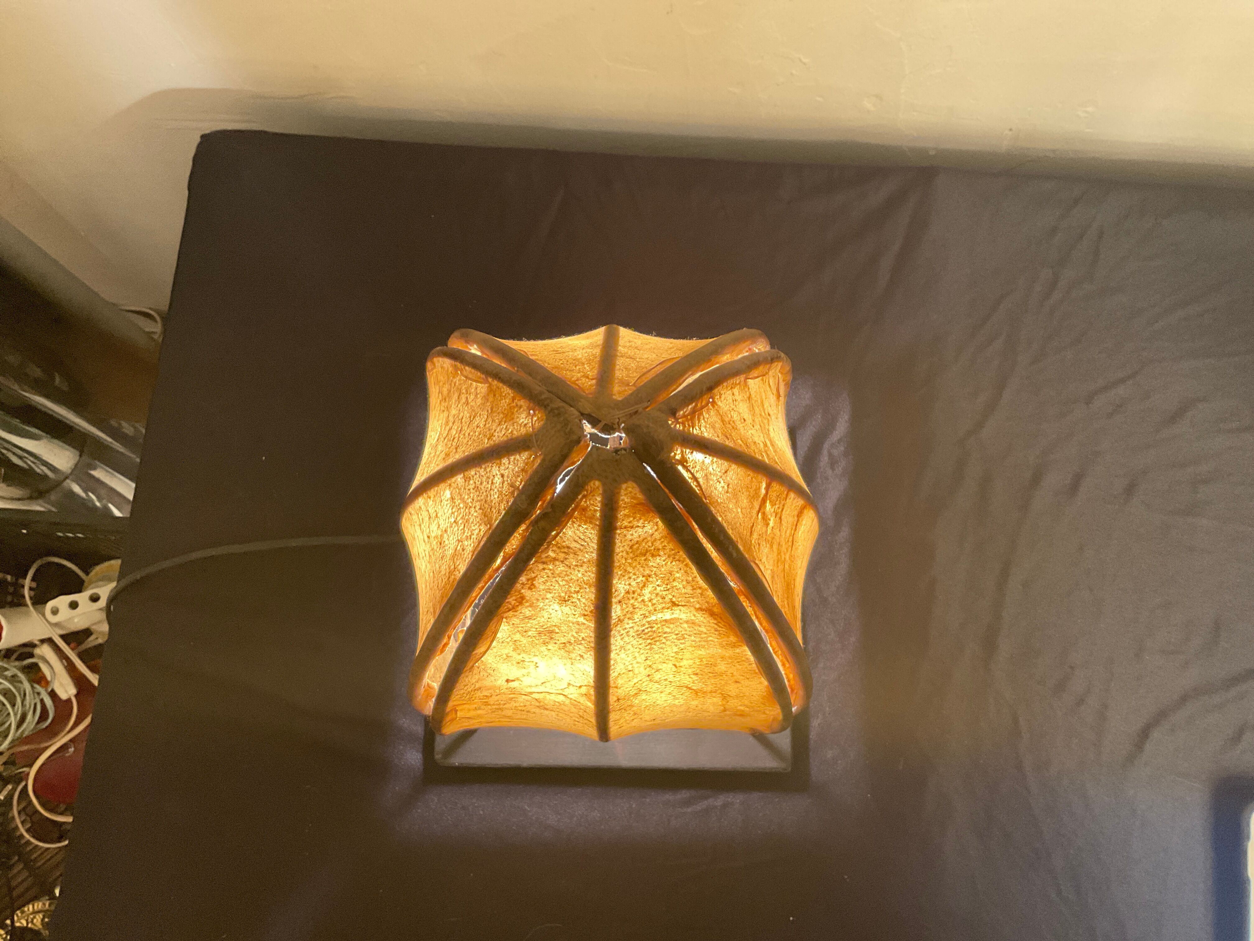 Ottoman lamp made of natural material