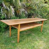 Table basse Hans Wegner (chêne et cannage)