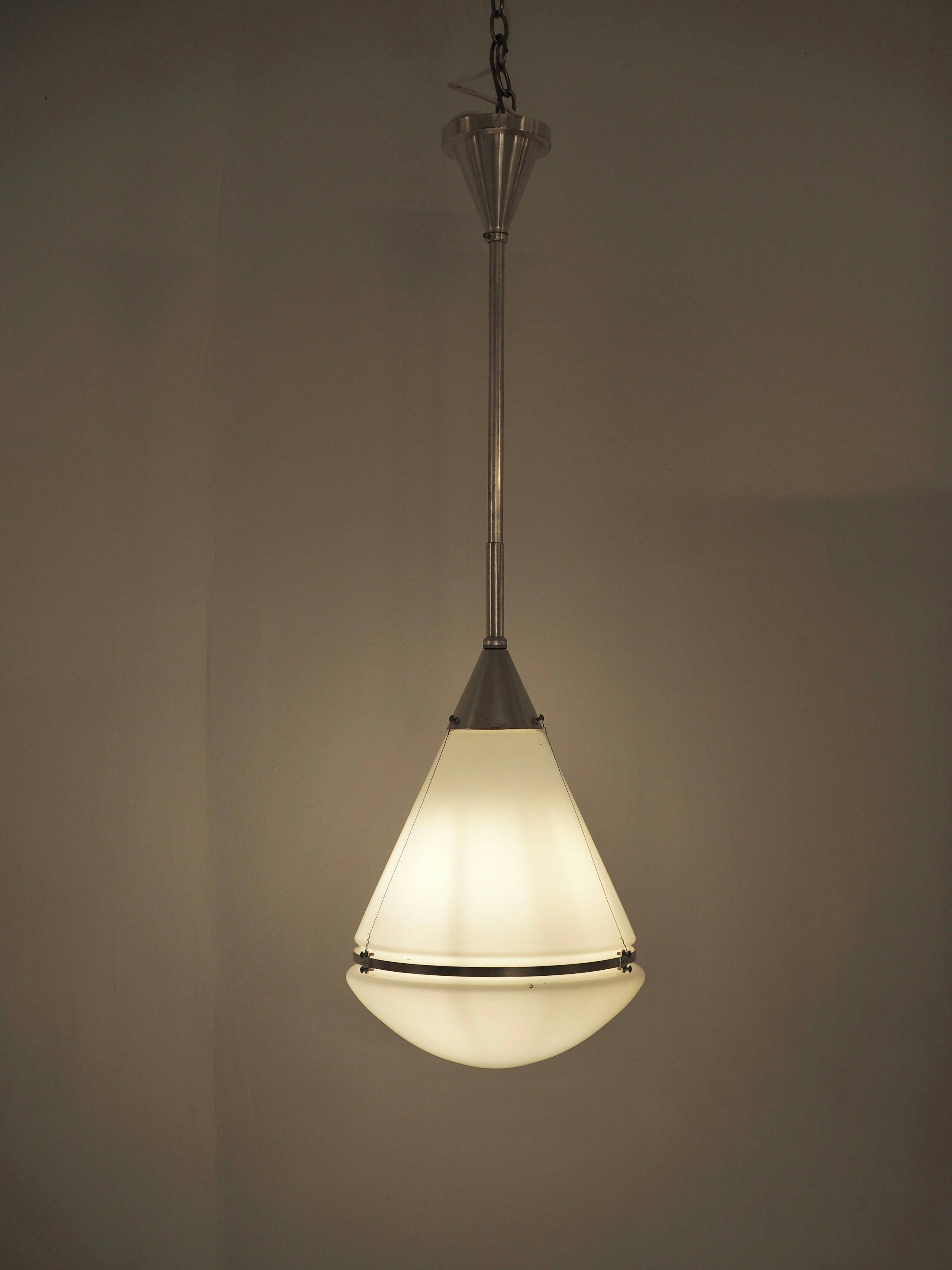 Iconic pendant lamp "Luzette" by Peter Behrens for Siemens, c. 1910s