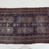 Persian carpet of the late 19th century 107x187cm