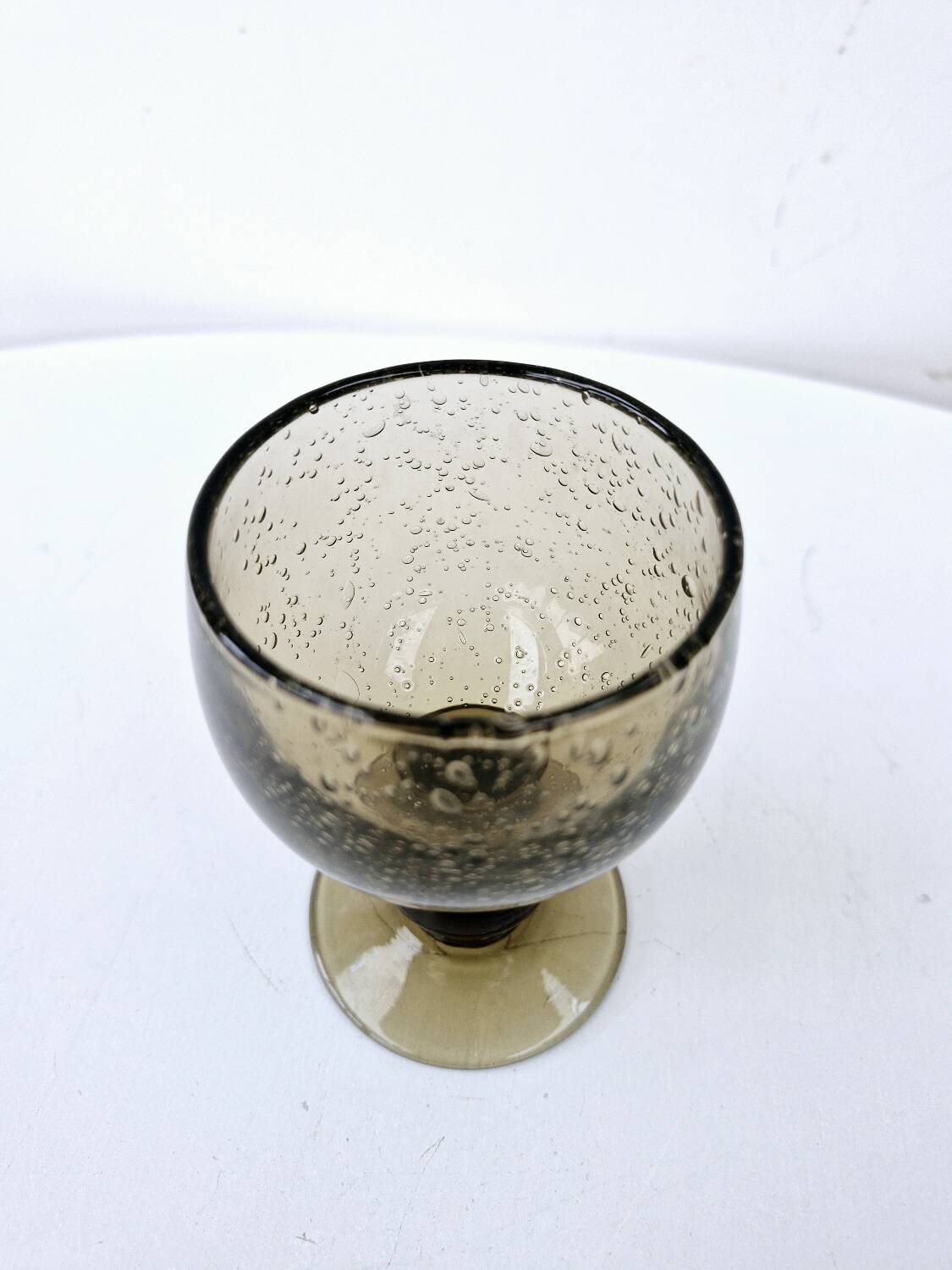 5 Medium Glasses on Vintage Smoked Bubble Base Biot H 11.5cm