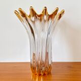 Vase avec dorures