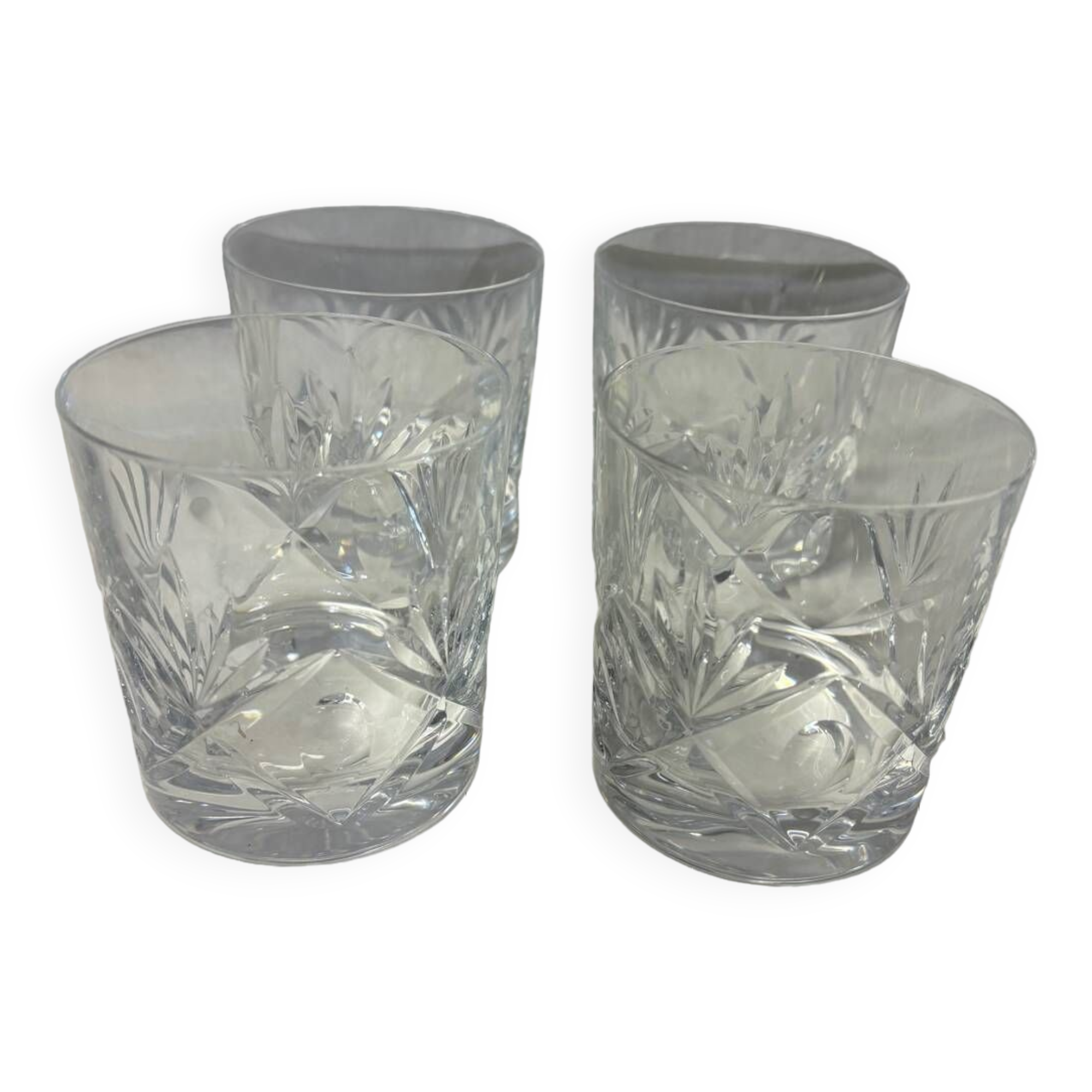 Set of 4 engraved whiskey glasses