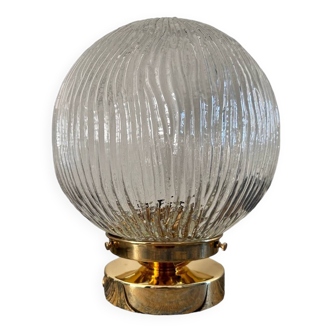 Applique ou plafonnier globe en verre strié