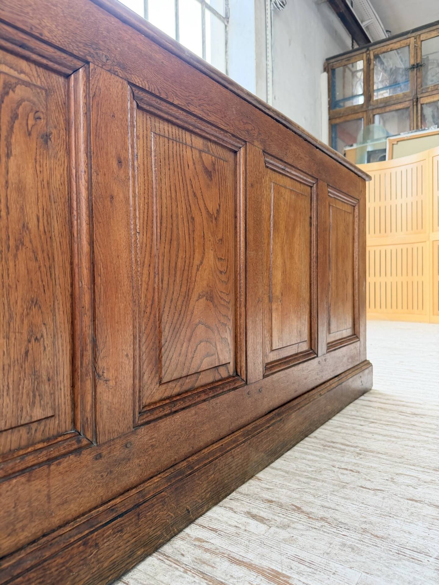 Counter or desk in oak from the 1950s.