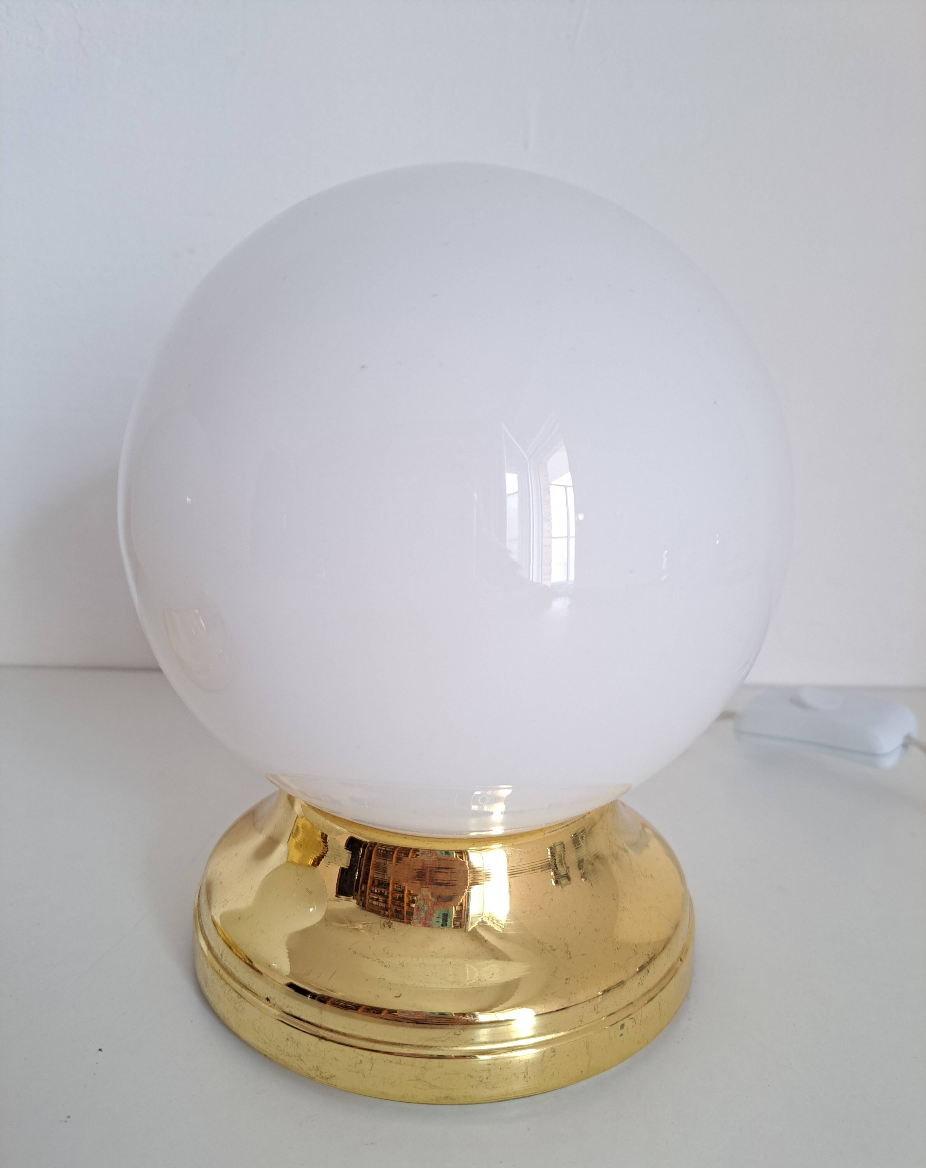 Pair of vintage bedside lamps