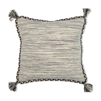White Sahara cushion
