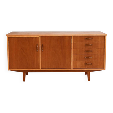 Buffet scandinave en teck des années 1960 avec plateau escamotable.