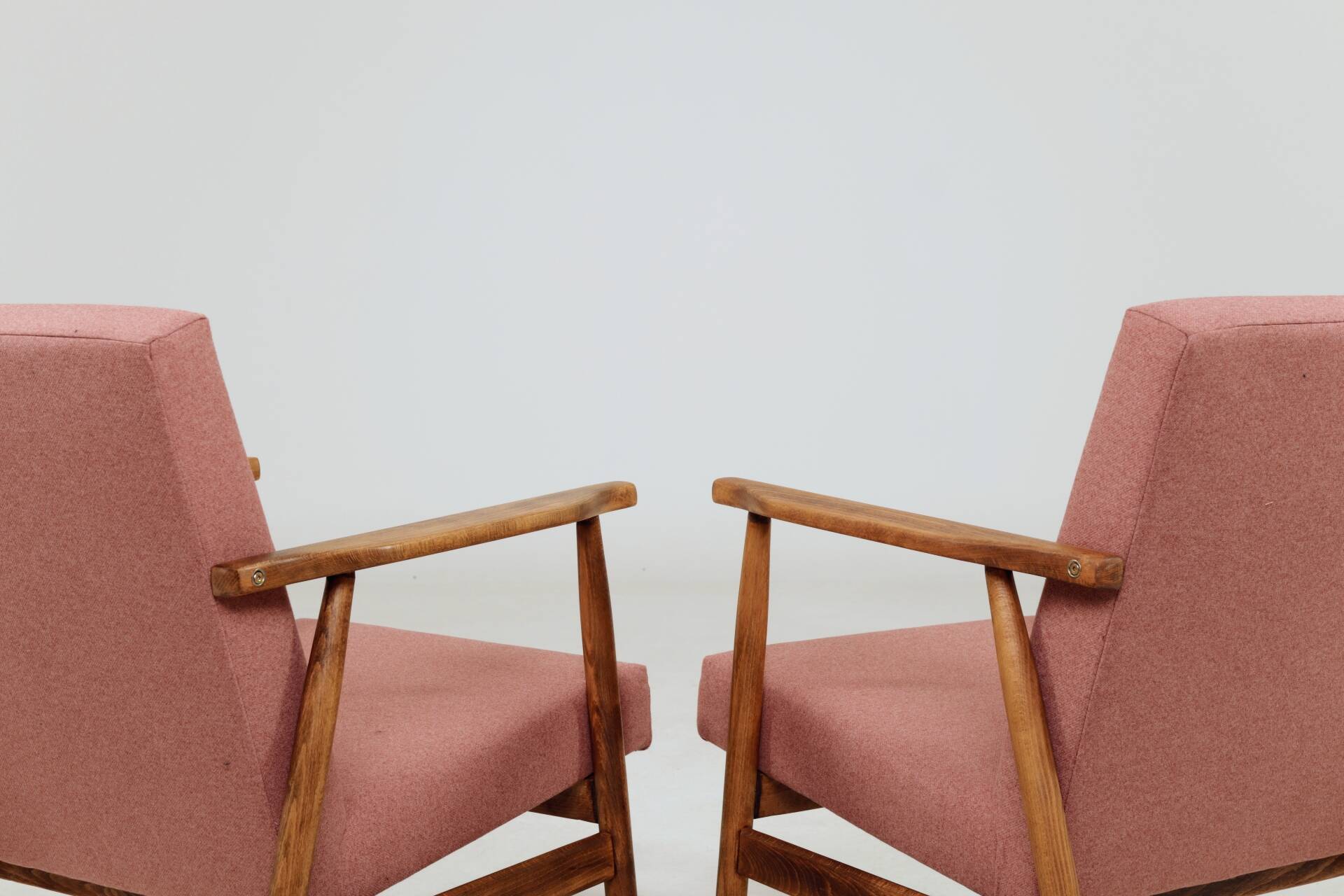 Paire de fauteuils vintage rose poudré 1970 moderne scandinave 
