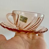 Set of 6 cups and vintage saucer in rosaline from Arcoroc