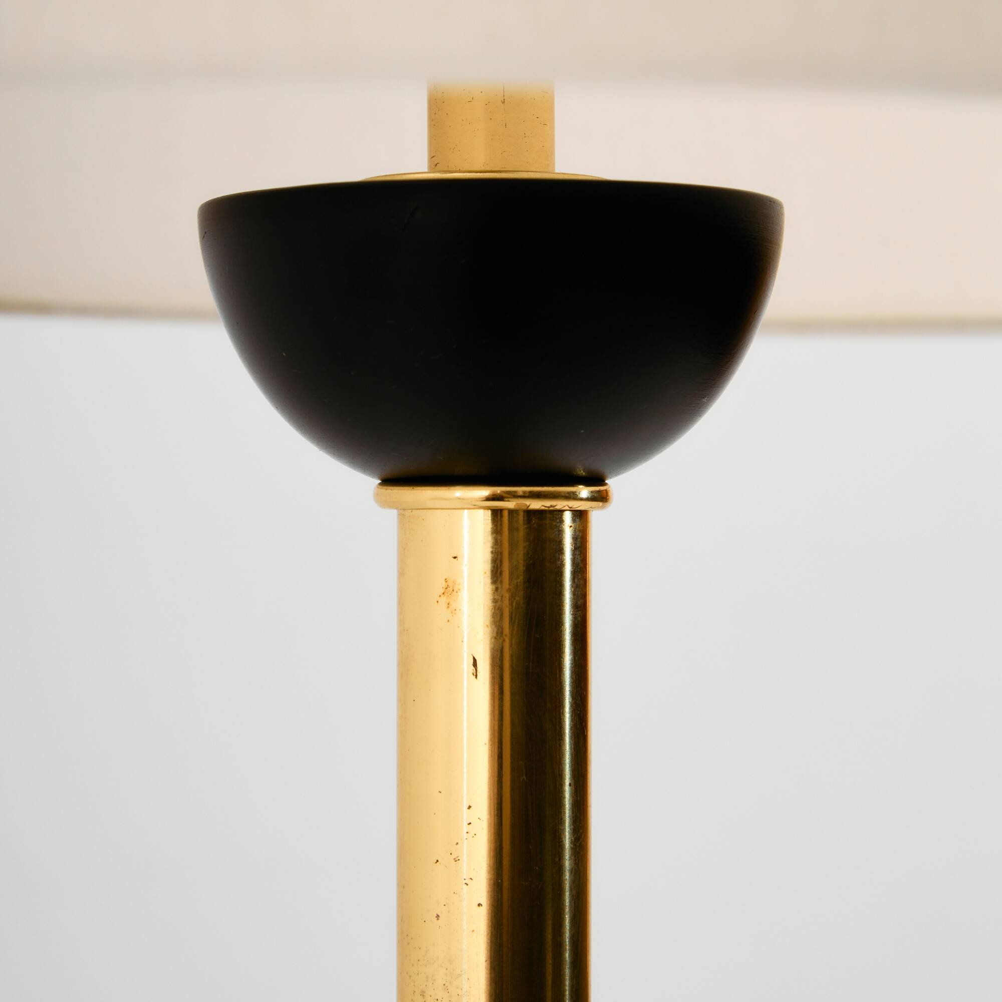 MK10571 Brass floor lamp