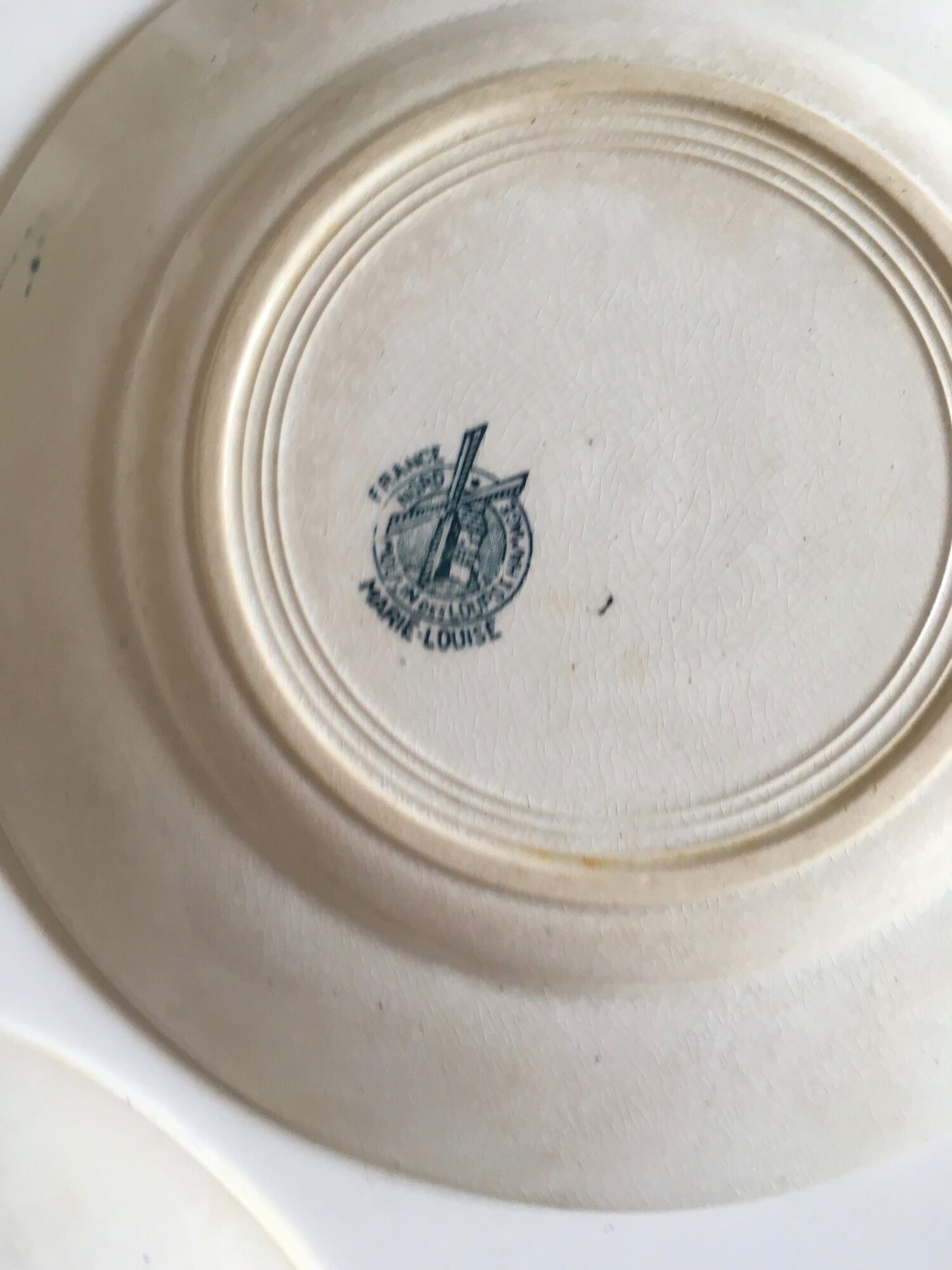 Set de 8 assiettes en faïence terre de fer Marie-Louise 1920s