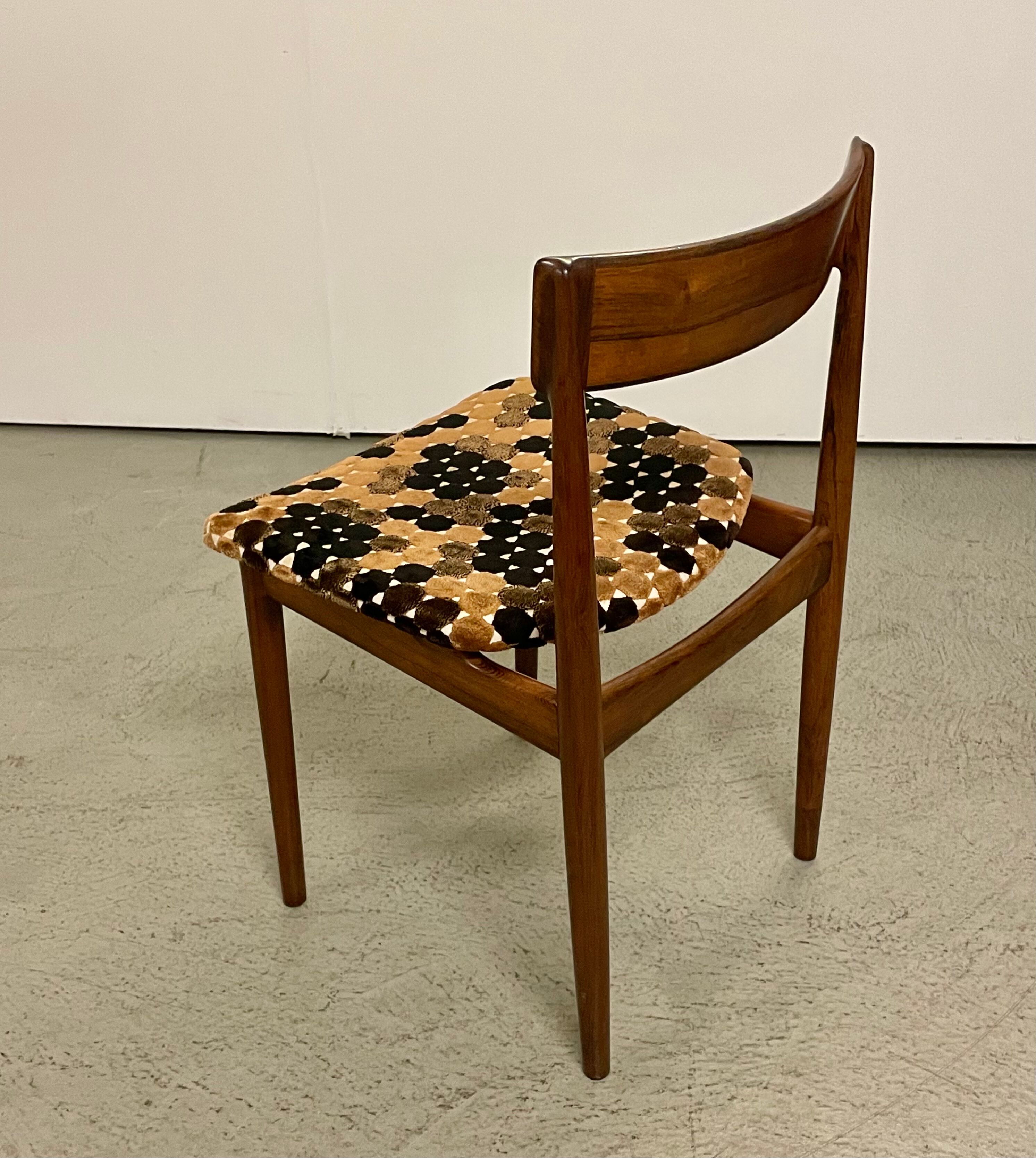 4 chaises en palissandre danoises par Hans Rosengren