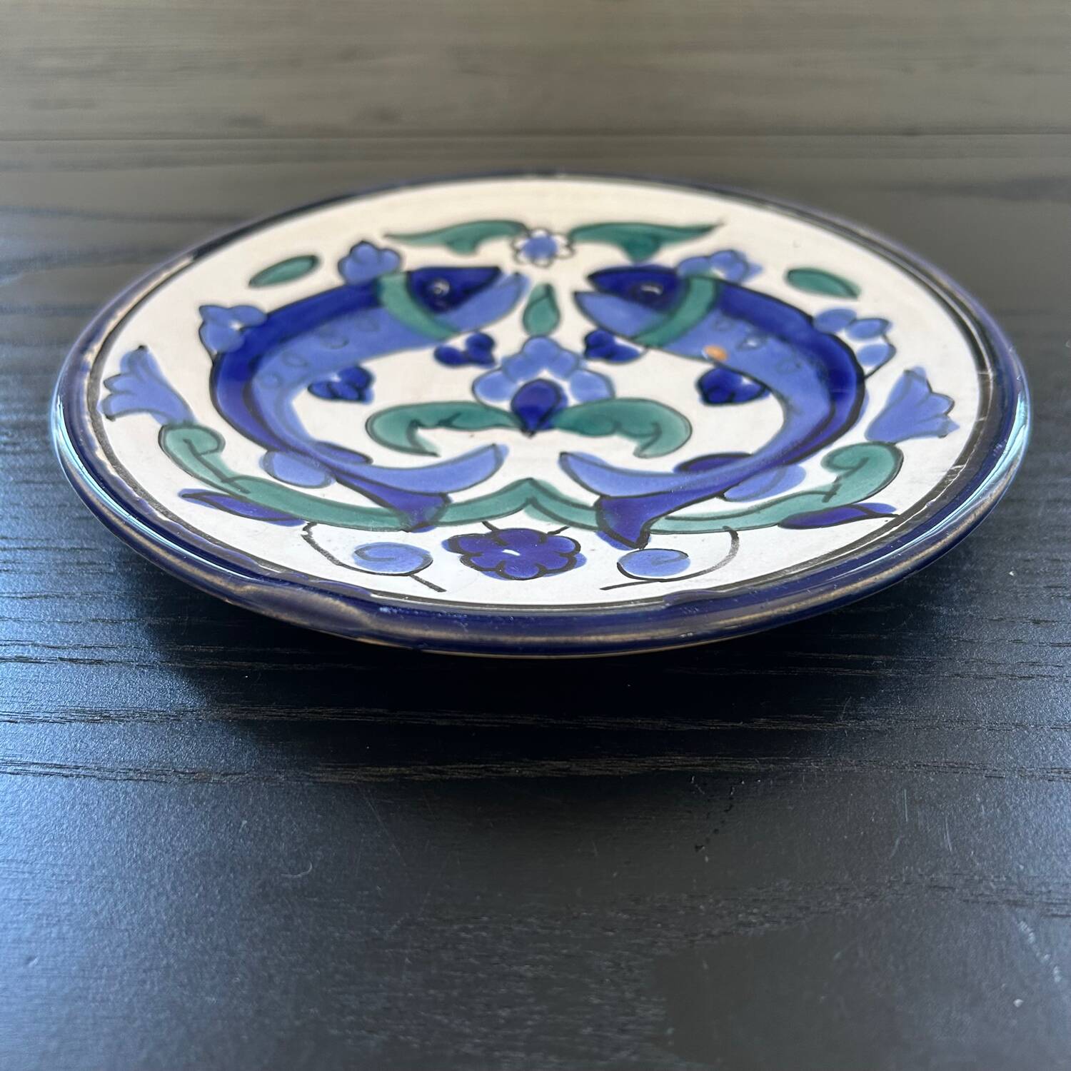 Decorative fish dish