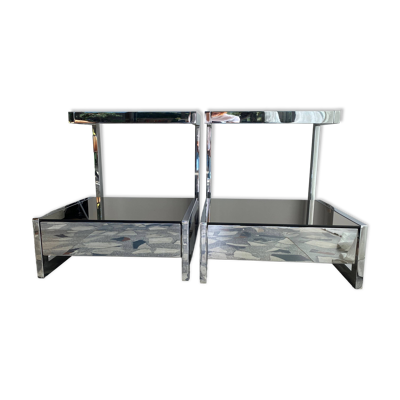 Paire chevets/tables appoint chrome et verre fumé (miroir), avec tiroirs.