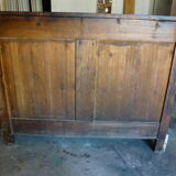Buffet en bois brûlé shou-sugi-ban