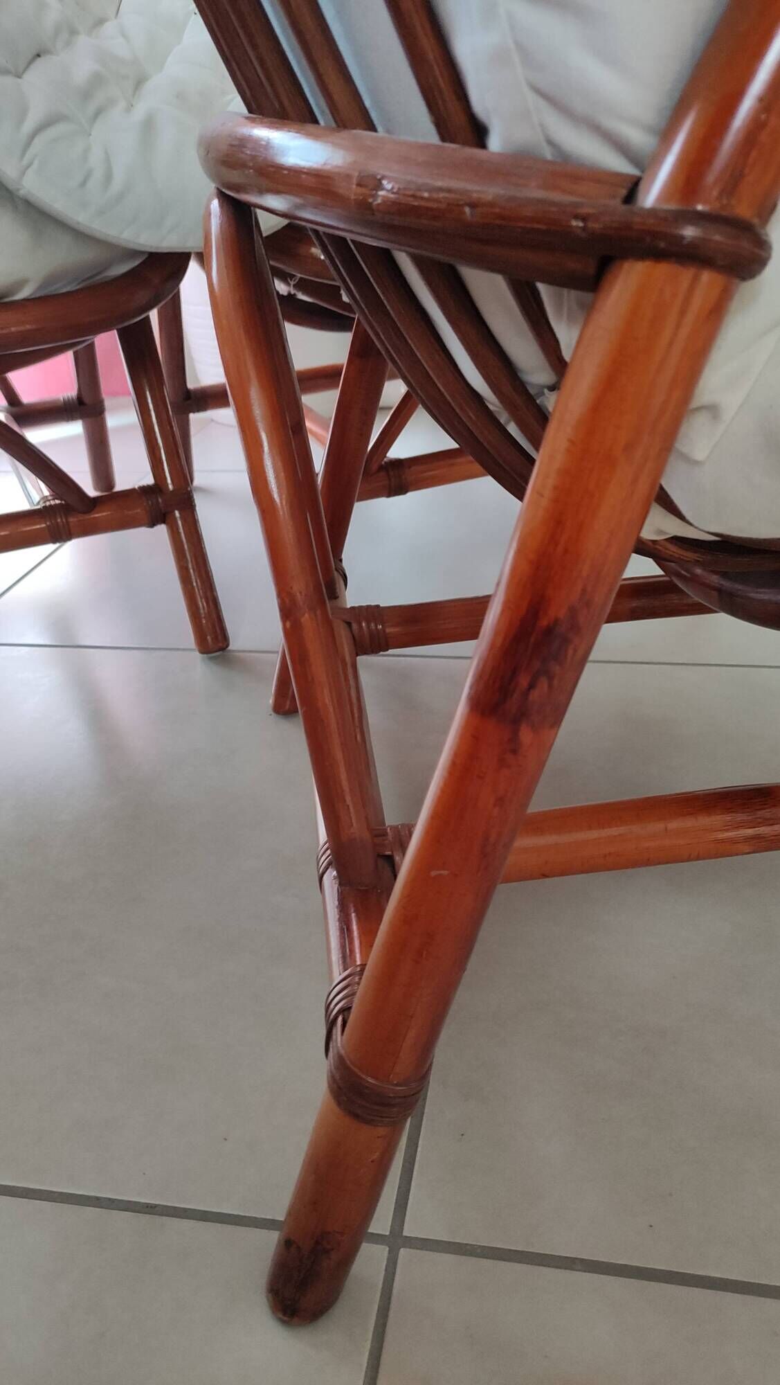Sofa armchairs and coffee table in vintage rattan of six pieces