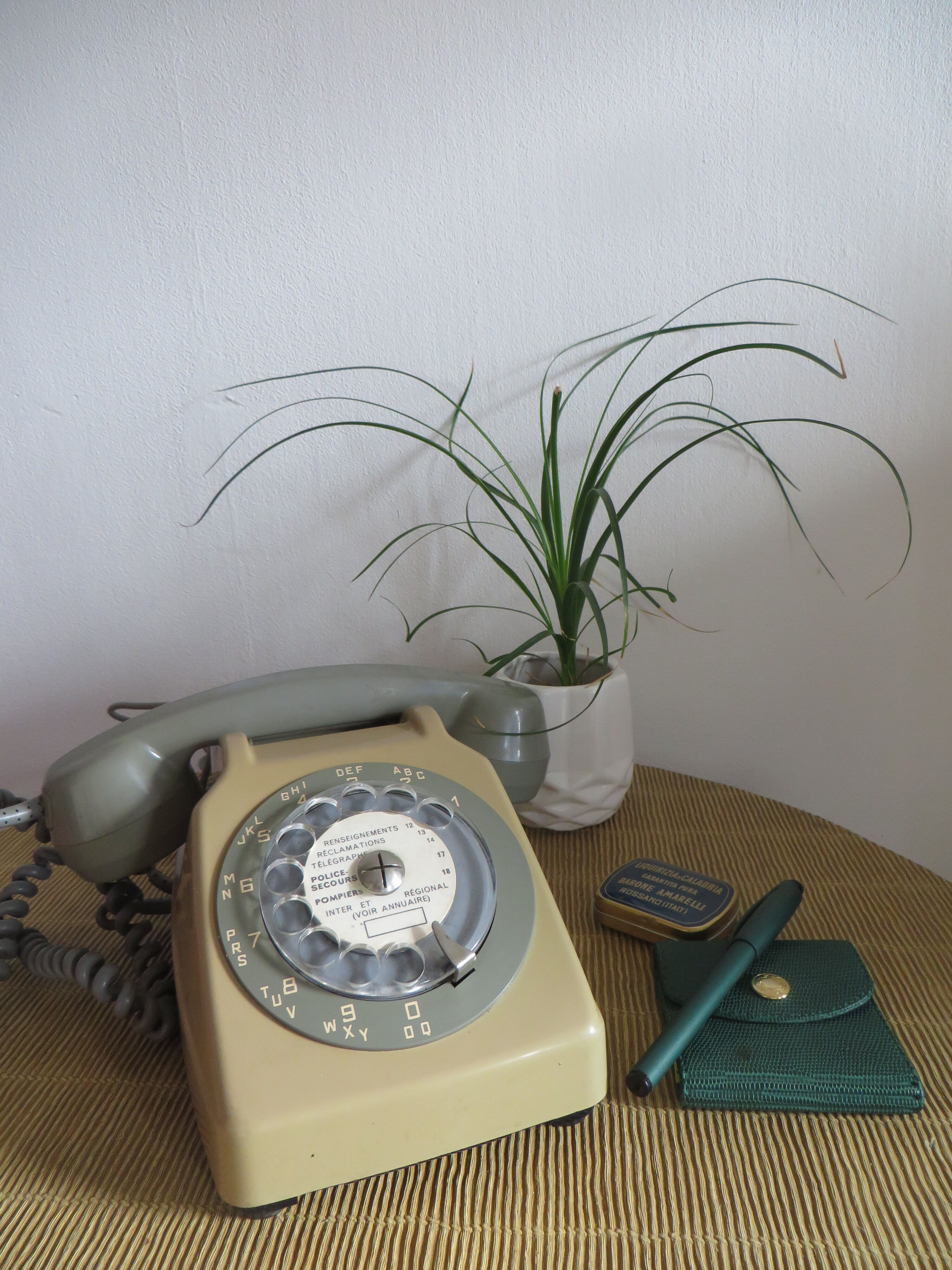 Téléphone vintage années 70/80
