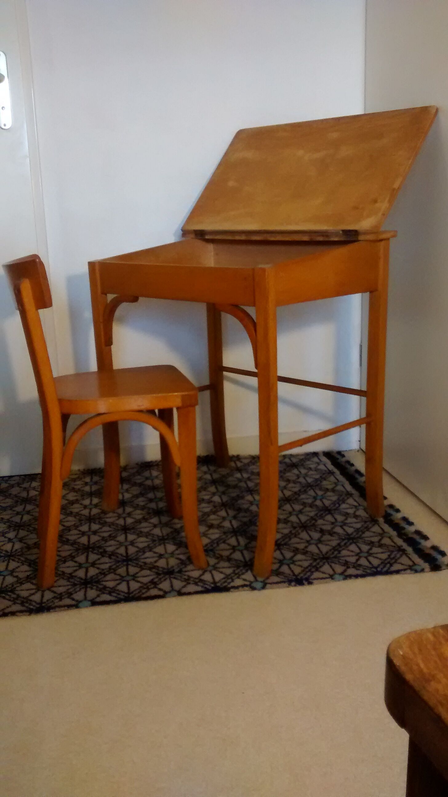 Desk and Chair child Baumann