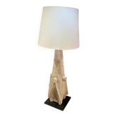 Lampadaire en pierre