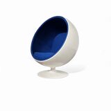 4 x fibreglass ball chair 1980s