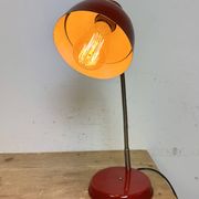 Lampe de Table Industrielle Rouge à Col de Cygne, 1960s