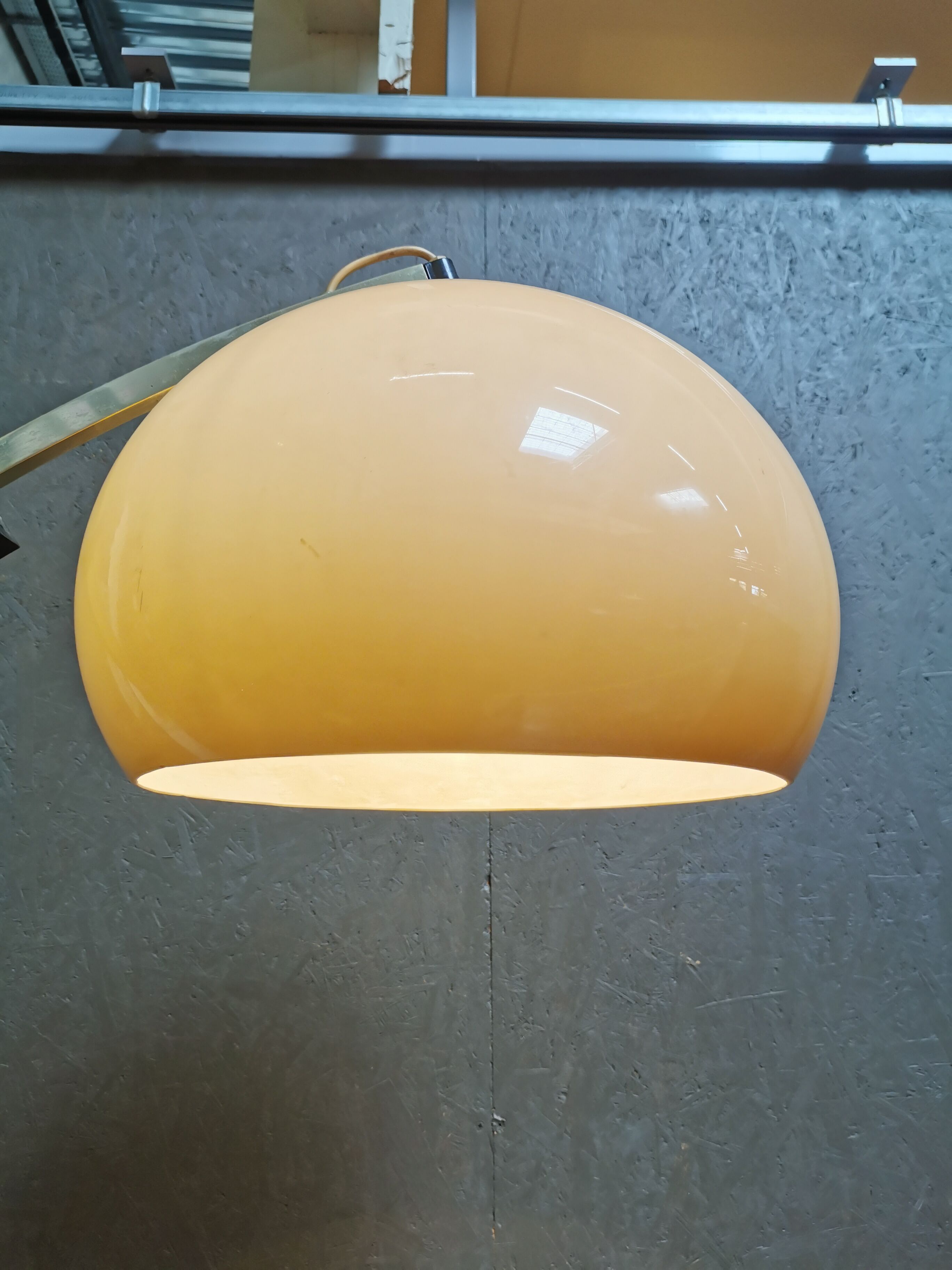 Arc floor lamp by Harvey Guzzini 70s