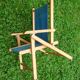 Petite chaise de jardin enfant, pliante, bois et toile, vintage 60s.