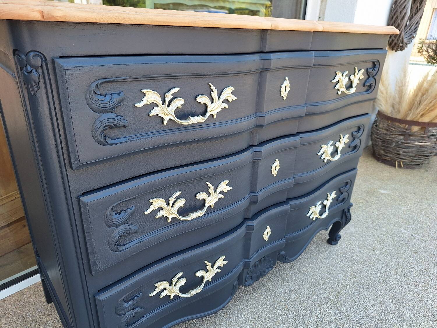 Regency chest of drawers