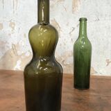 Lot of 6 bottles of bubbled glass.