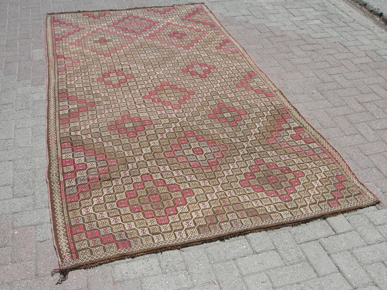Hanmade Rugs for living room