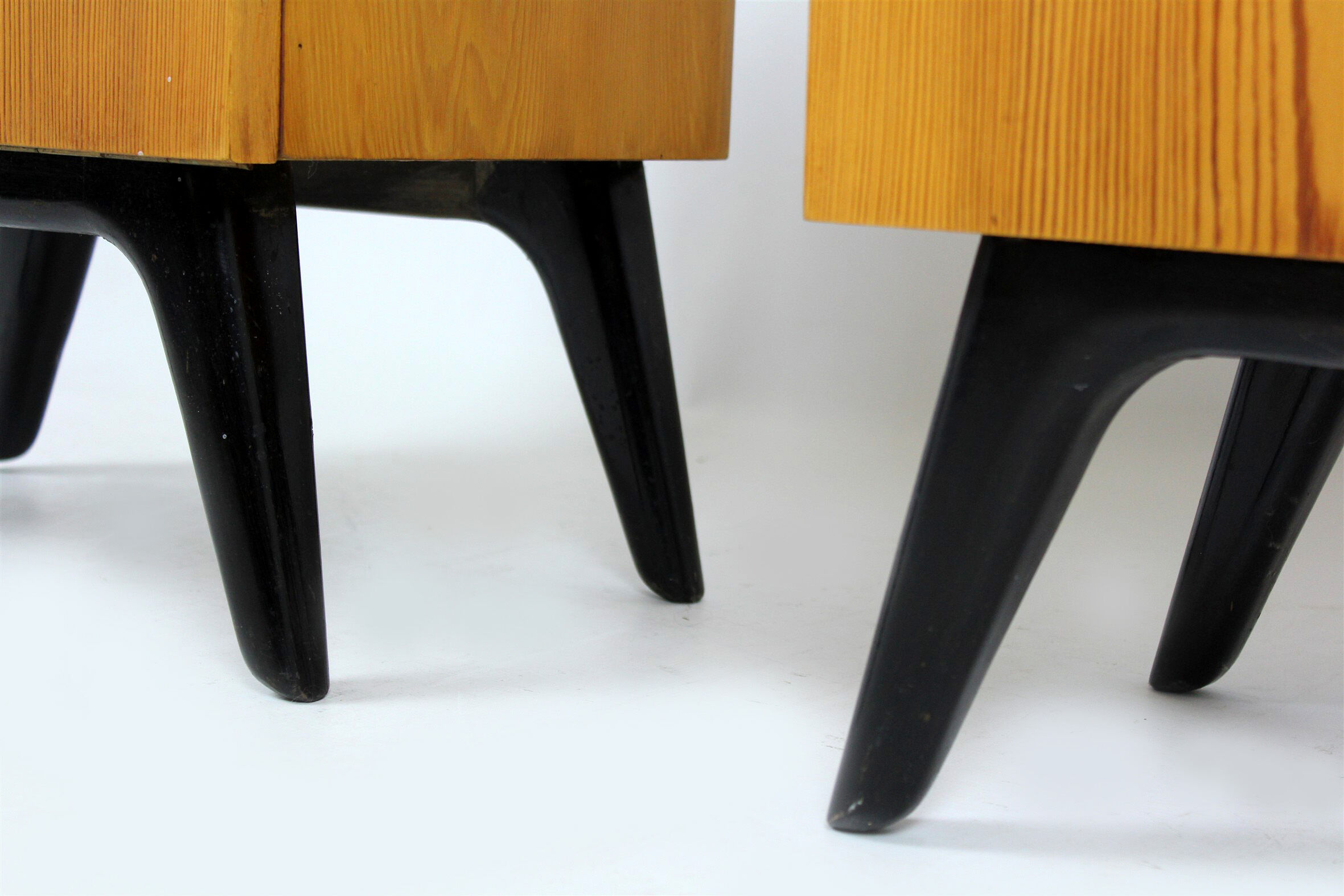 Mid-Century Nightstands with Black Glass Tops from UP Zavody, 1960s, Set of 2