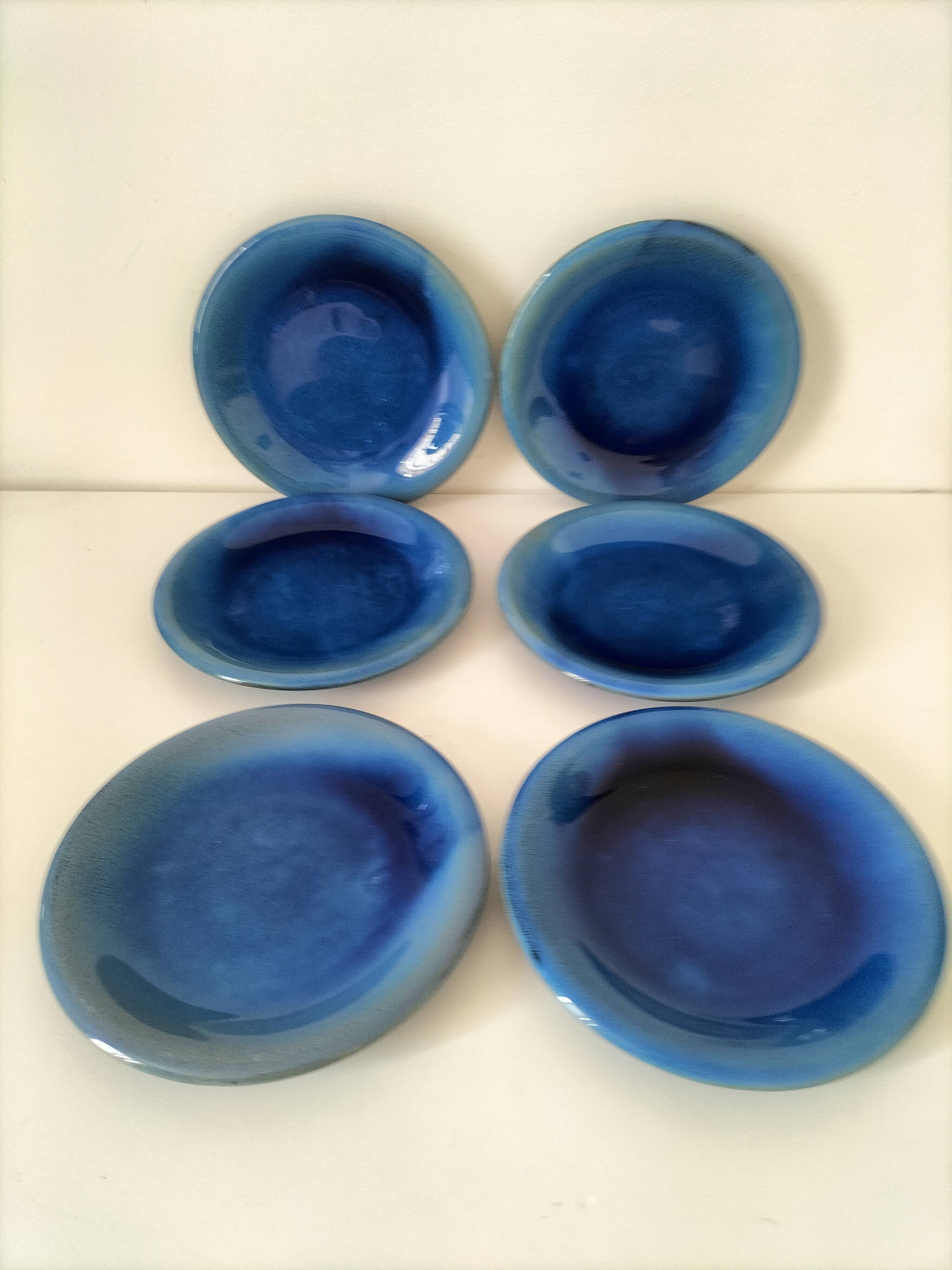 6 grandes assiettes plates en grès bleu cobalt et turquoise
