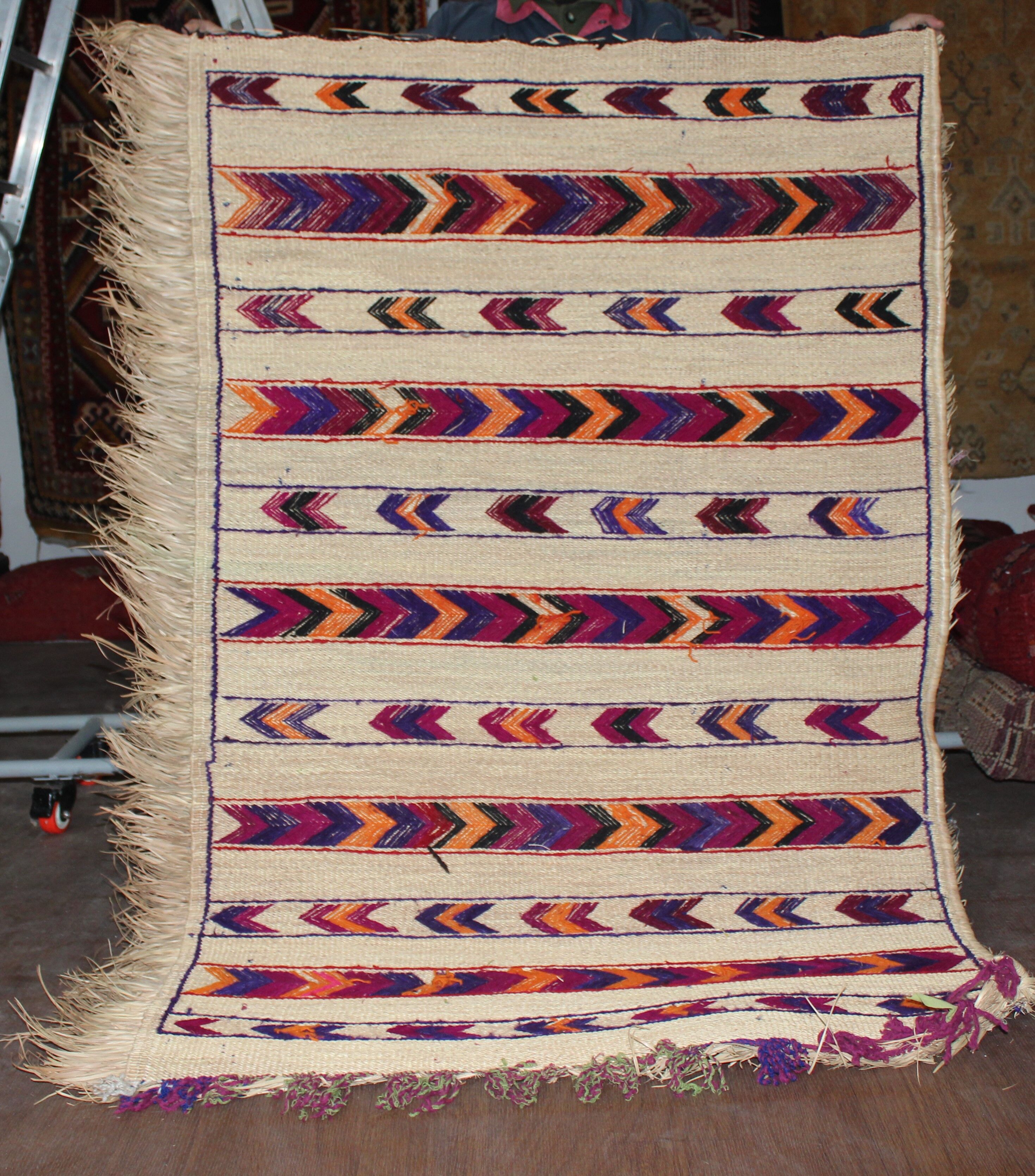 Basketry and wool carpets 114x175cm