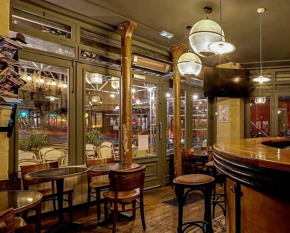 Aluminium holophane pendant light