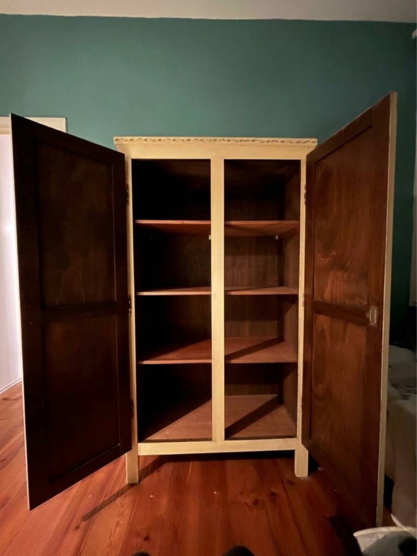 Armoire à Linge
