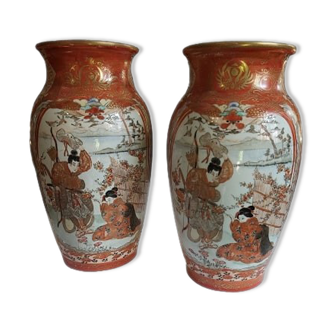 Paire de vases en porcelaine de Satsuma 19e