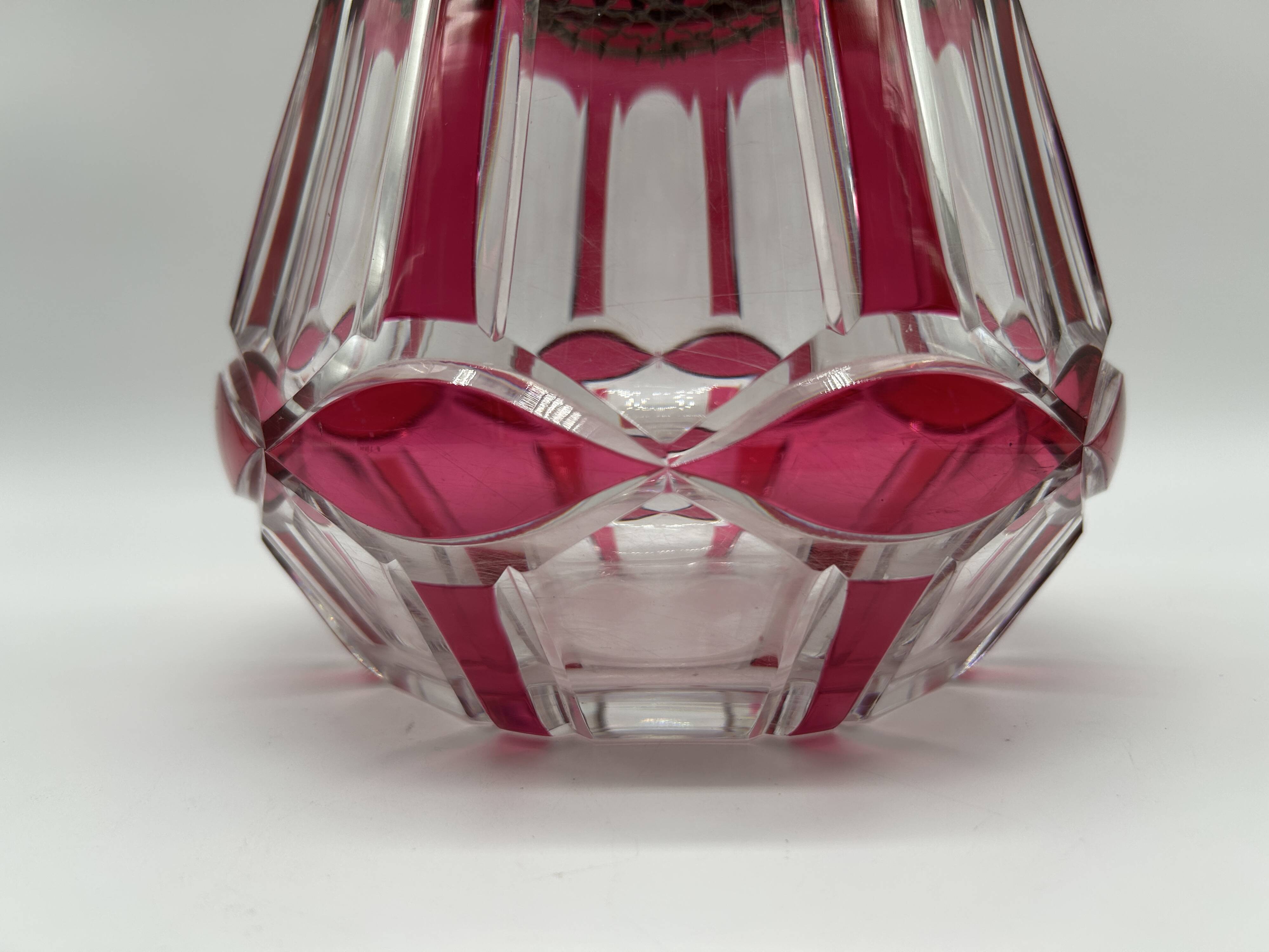 Art Deco flower holder in crystal from Val Saint-Lambert