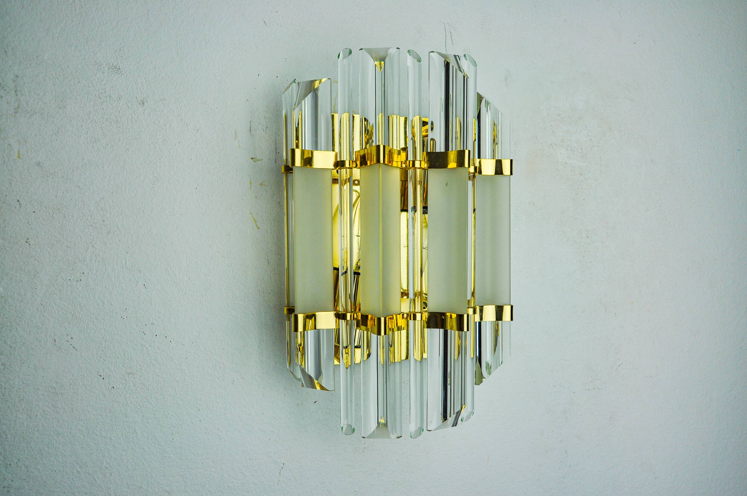 Venini wall lamp, triedri glass, murano, italy, 1970