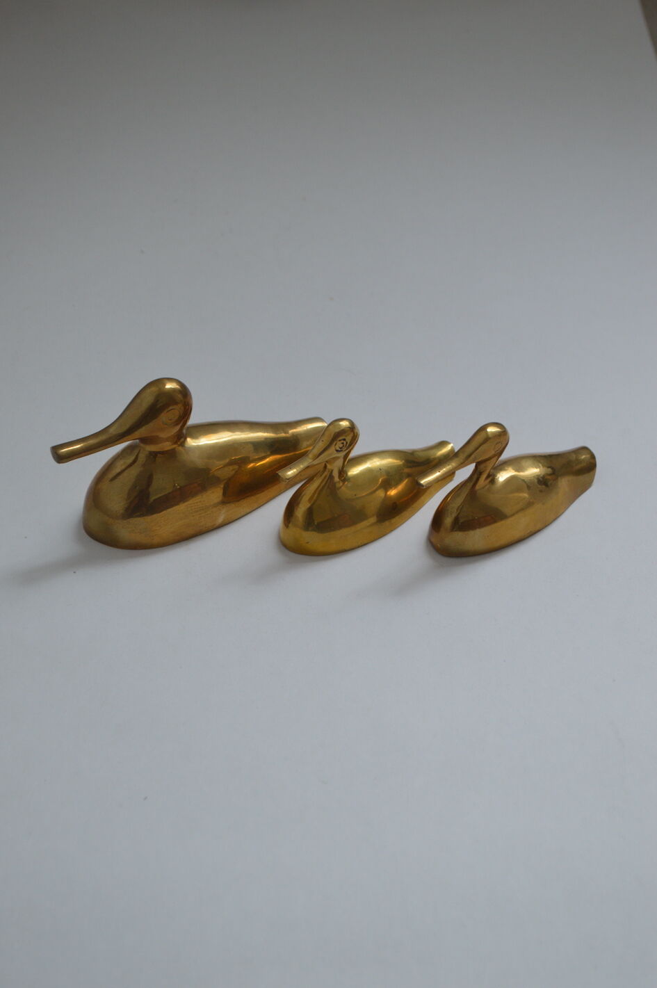 Suite of 3 brass ducks
