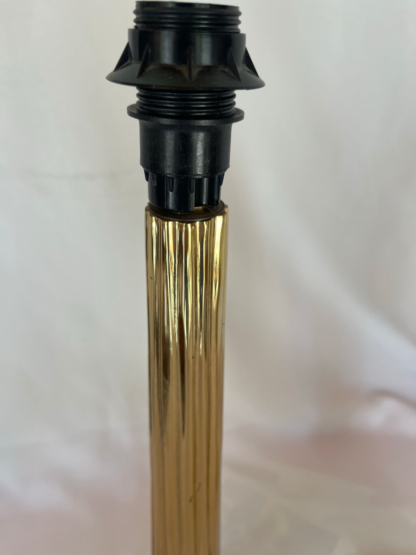 Lamp bases