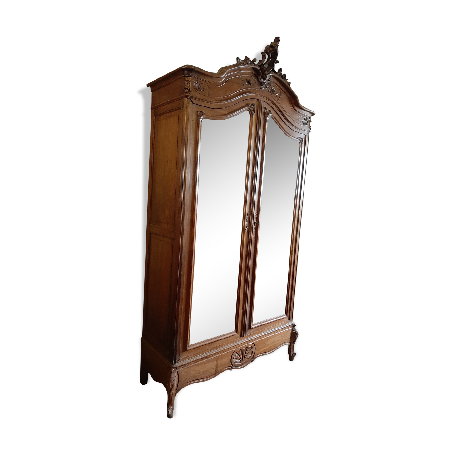 Three-bedroom louis XV-style cupboard with biseauté ice
