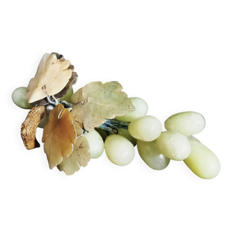 Green Jade Grape Clusters and Agate Leaves