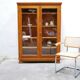 Armoire bibliothèque vitrée vintage en bois
