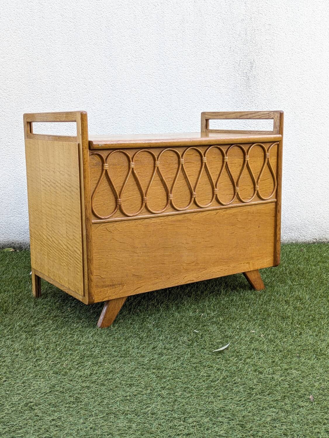 Vintage oak and rattan chest/bench – 1960s