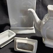 Tisanière en porcelaine blanche Paris complète