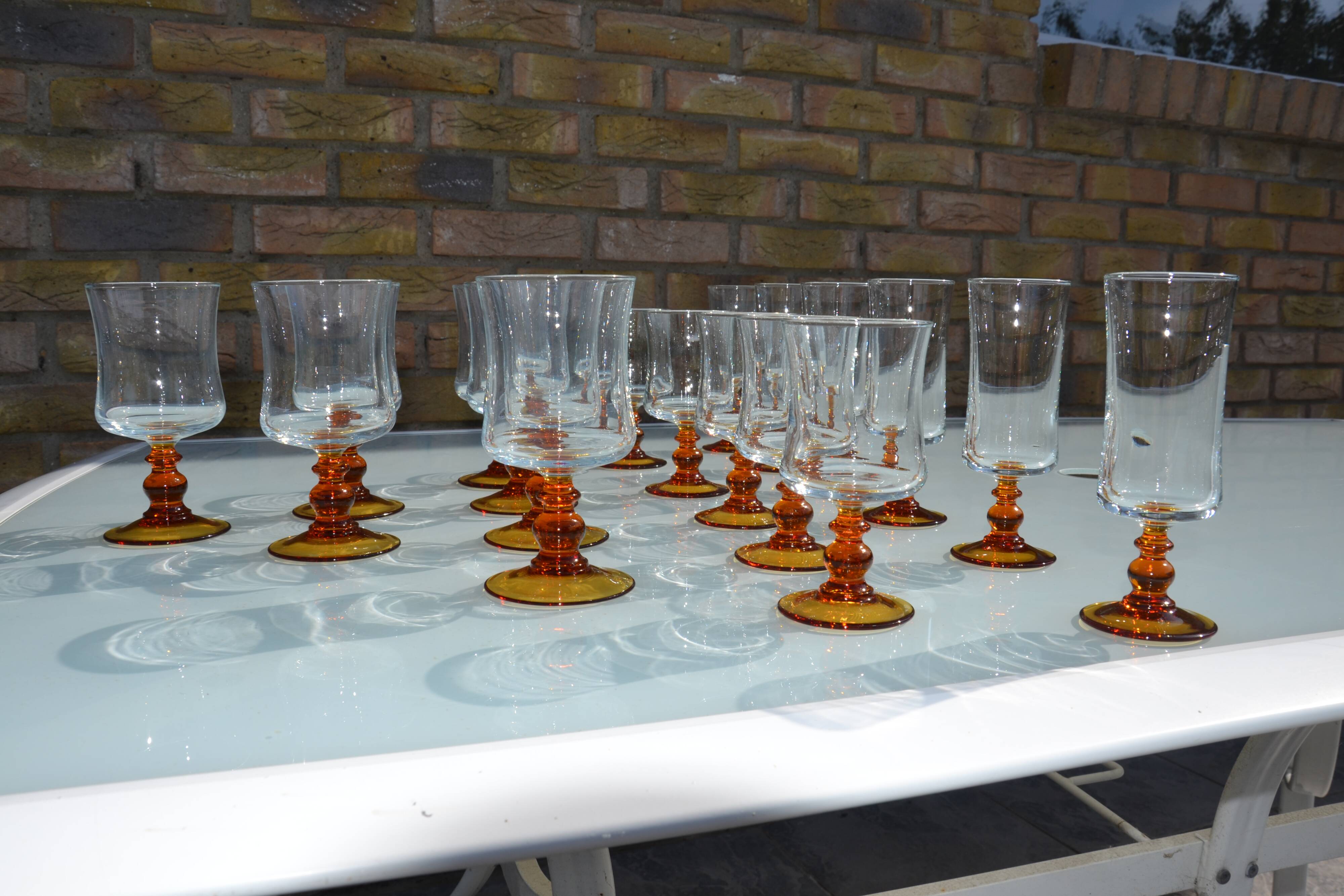 Ochre stemmed glasses from the 70s