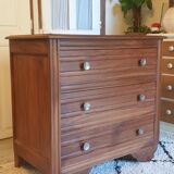 Commode en noyer massif