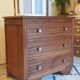 Commode en noyer massif